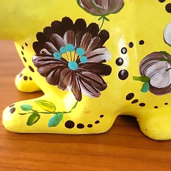 Hand Painted Bunny Rabbit Figure Hobbyist - Picture 7 of 7